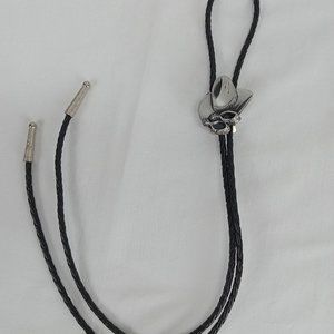 Siskiyou Buckle Co. 1991 Vintage Cowboy Hat & Spurs Bolo Tie #BT-46